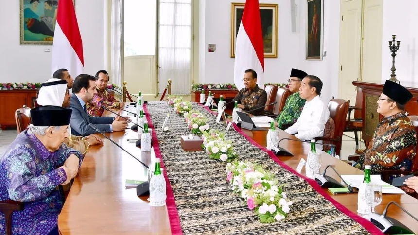 Tingkatkan Kerja Sama Indonesia-UEA, Gus Yahya Dampingi Presiden Jokowi Bertemu Sekjen Majelis Hukama Muslimin
