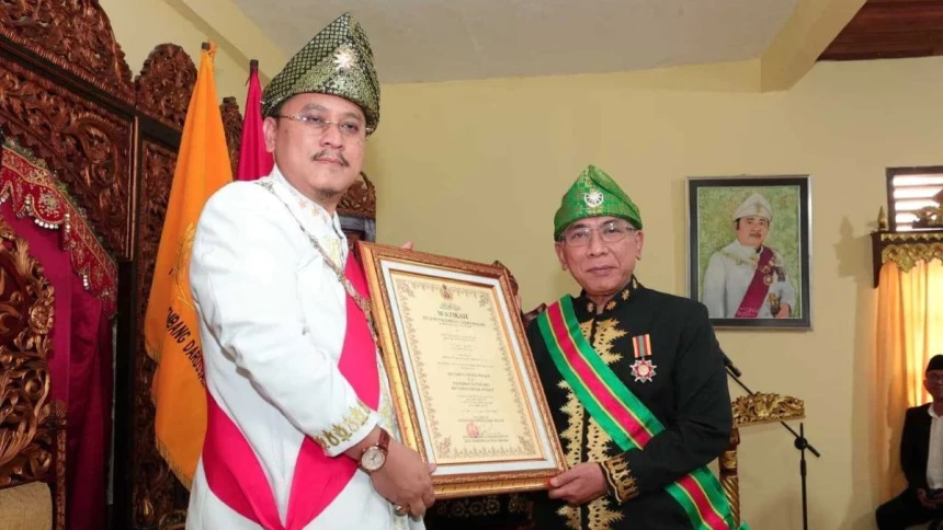 Sandang Gelar dari Kesultanan Palembang, Gus Yahya Berkomitmen Jaga Keutuhan Bangsa