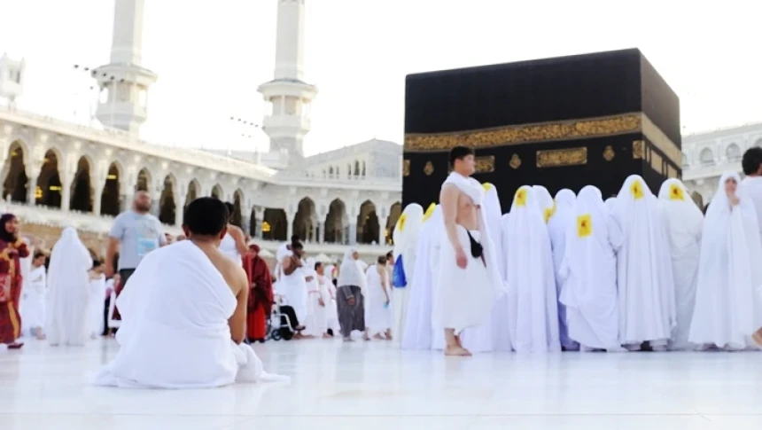 Apakah Perlu Pindah Mazhab ketika Haji dan Umrah?