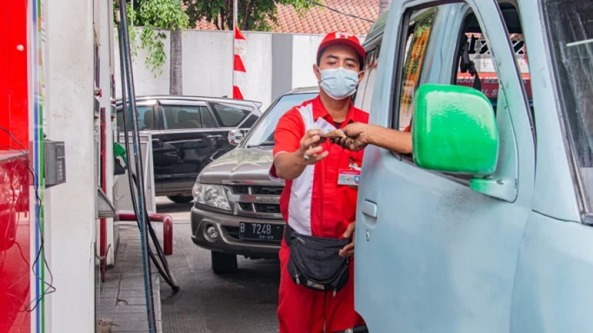 Sopir Angkot: Sekarang Aja Sepi Penumpang Ditambah BBM Naik, Pusing Kita
