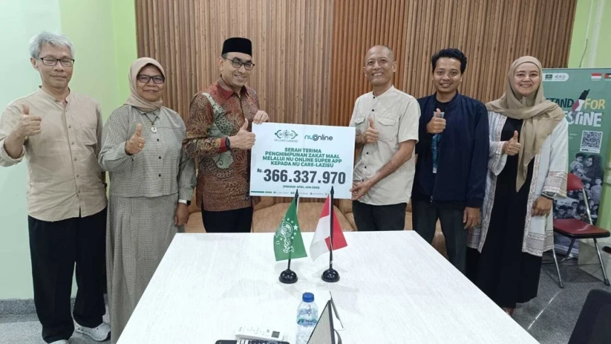 NU Online Serahkan Penghimpunan Zakat Mal Rp366,3 Juta ke NU Care-LAZISNU
