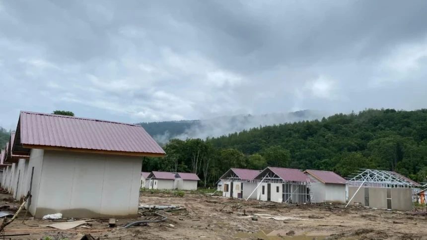 Bangunan Tertimbun Tanah Akibat Banjir, Siswa SD 10 Linge Aceh Tengah Masih Harus Belajar di Tenda Darurat