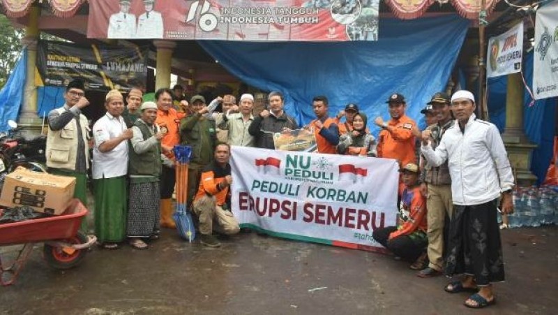 PCNU Pasuruan Kembali Salurkan Bantuan untuk Korban Erupsi Semeru