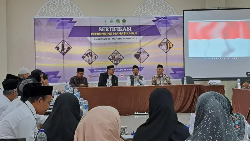 Buka Sertifikasi Pembimbing Haji di Indramayu, Kakanwil Kemenag Jabar: Berikan Kepuasan Layanan untuk Jemaah