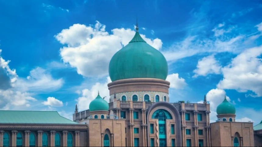 Khutbah Jumat: Menyemai Moderasi Beragama dari Masjid