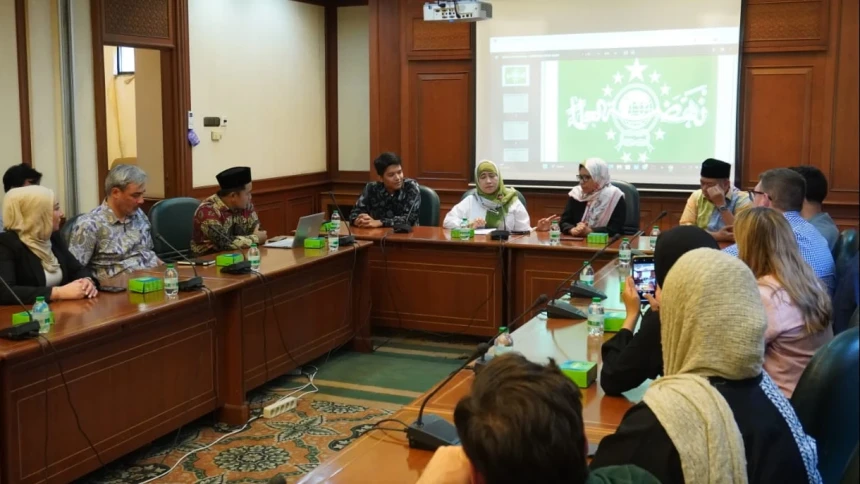 Ketika Muslimah Australia Tanya Penetapan Ramadhan di Indonesia
