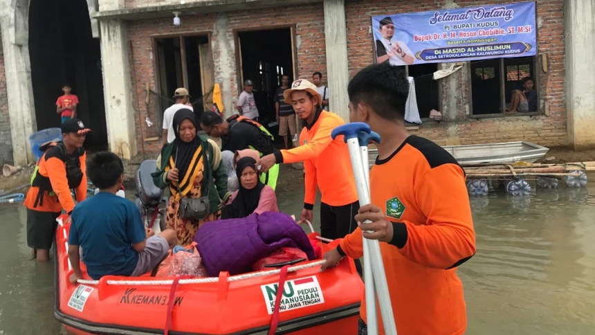 Kondisi Terkini Banjir Kudus, Relawan NU Terus Bergerak Lakukan Penanganan