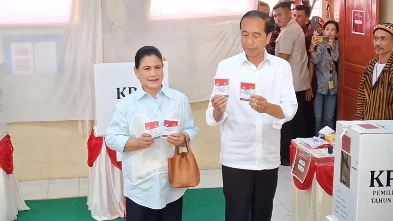 Usai Mencoblos Pilkada 2024, Jokowi Tegaskan Kedaulatan Ada di Tangan Rakyat