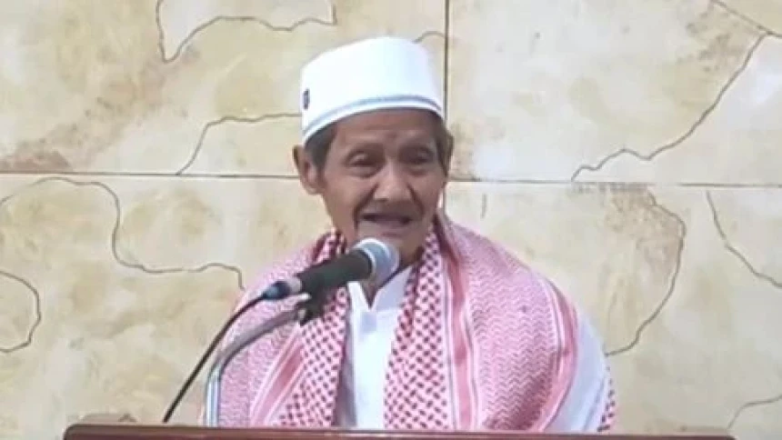 ​​​​​​​KH Masduqi Abdurrahman Rutin Mengasuh Pengajian Tafsir Al-Ibriz Sejak 1967