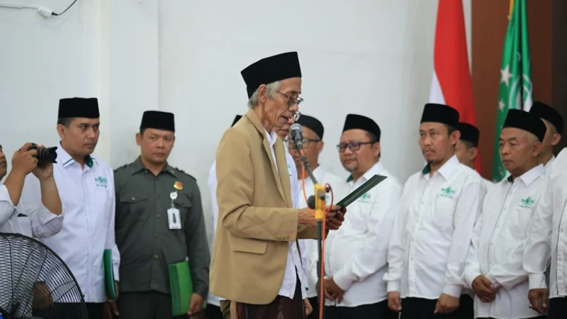 Rais Syuriyah PWNU Jateng: Khidmah kepada Umat, Ibadah yang Mudah Diterima