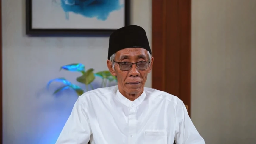 KH Ubaidullah Shodaqoh: Menyakiti Alam Sama dengan Menyakiti Diri Sendiri