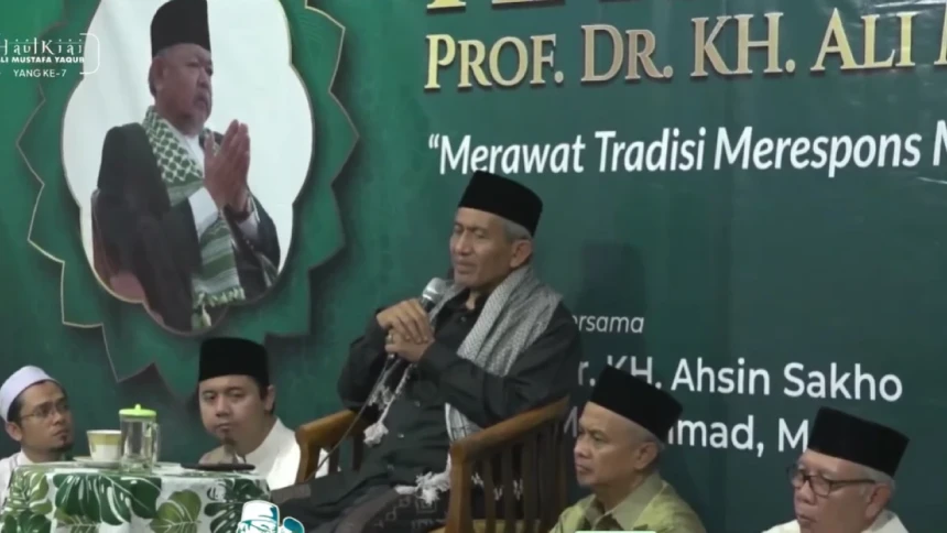 Kiai Ahsin Sakho: KH Ali Mustafa Ya’qub Ahli Qur’an yang Jadi Ahli Hadits