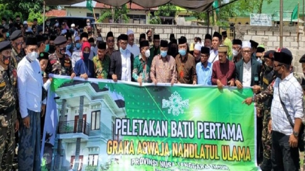 Kiai Said lays first stone of NTT PWNU building in Kupang