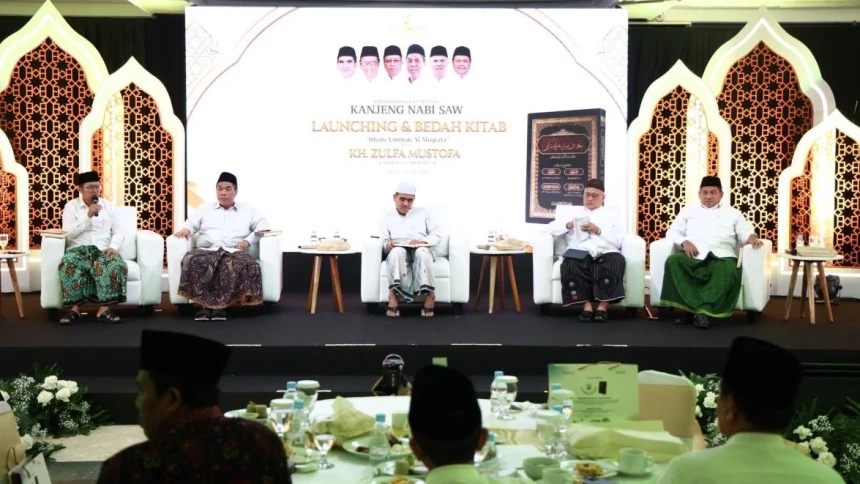 Resmi Diluncurkan, Kitab Ithafu Ummati Al-Muqtafa Hidupkan Kembali Semangat Keilmuan Pesantren