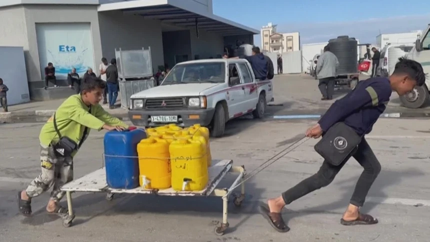 Krisis Air dan Sanitasi di Gaza Memburuk, MSF Soroti Praktik Kejahatan Israel