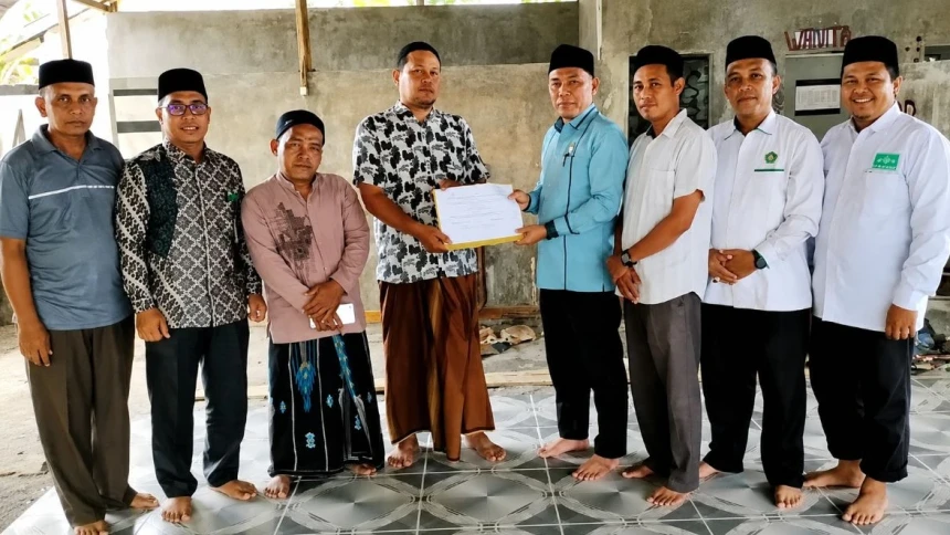 PCNU dan LAZISNU Aceh Barat Salurkan Infak untuk Mushala Teuku Umar, Perkuat Filantropi Nahdliyin