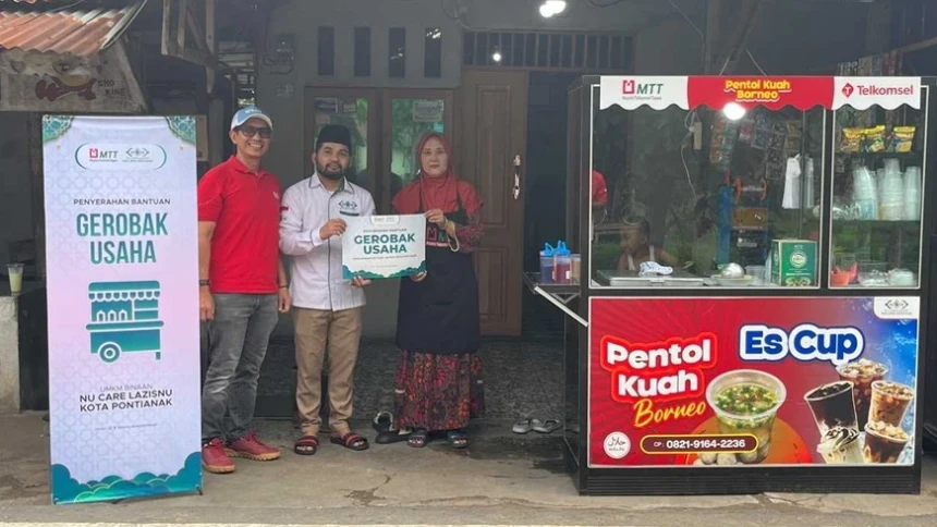 NU Care-LAZISNU Pontianak Salurkan Bantuan Usaha, Dorong Penerima Manfaat Mandiri secara Ekonomi