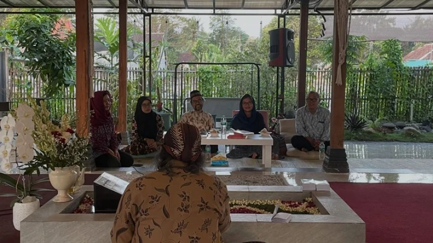 Haul Pertama KH Imam Aziz, Sahabat dan Santri Luncurkan Dua Buku tentang Kiprah dan Gagasannya
