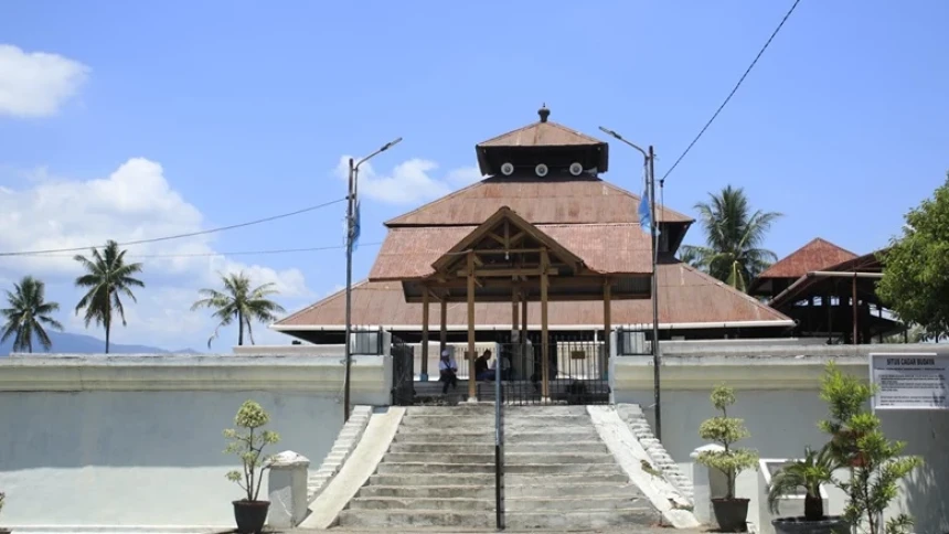 Masjid Tuha Indrapuri Aceh: Saksi Bisu Peradaban, Berdiri Kokoh Sejak Abad 17