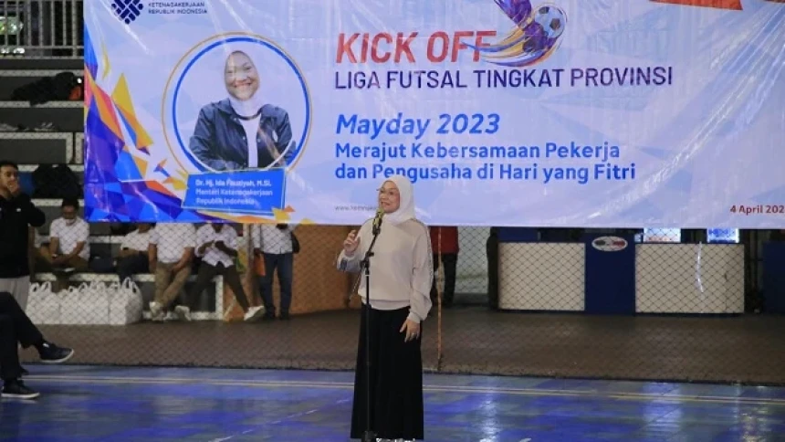 Sambut Mayday 2023, Menaker Ida Resmikan Kompetisi Liga Futsal Pekerja