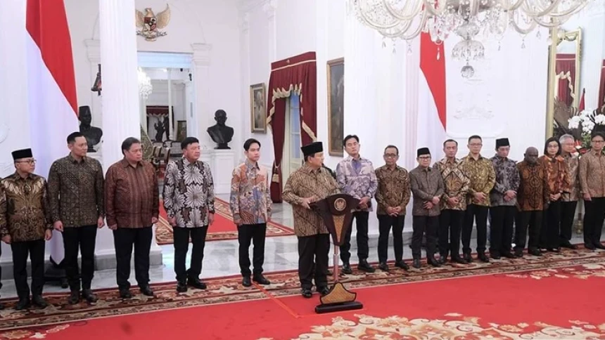 Prabowo Lantik Menteri dan Wamen Hari Ini, Tengok yang Tertua dan Termuda