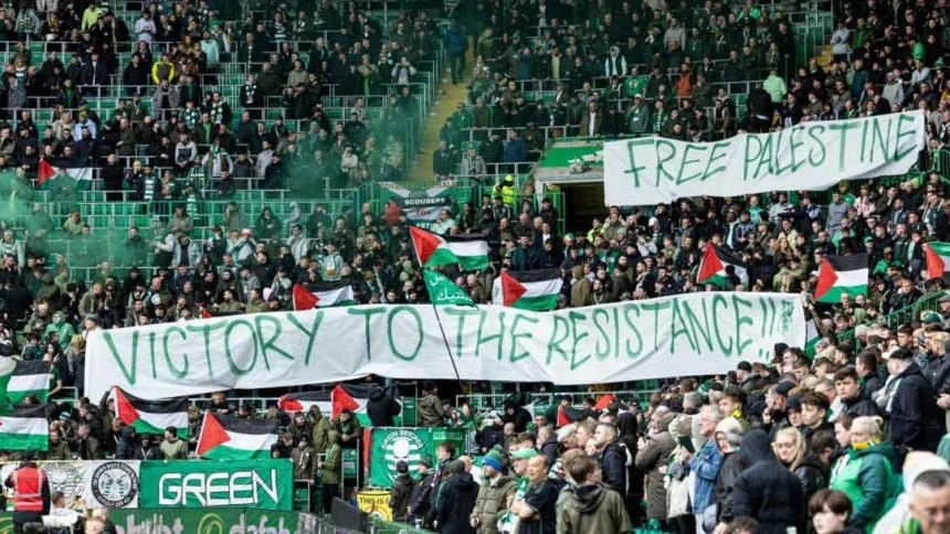 Pendukung Glasgow Celtic Bentangkan Spanduk &#039;Merdeka Palestina&#039;