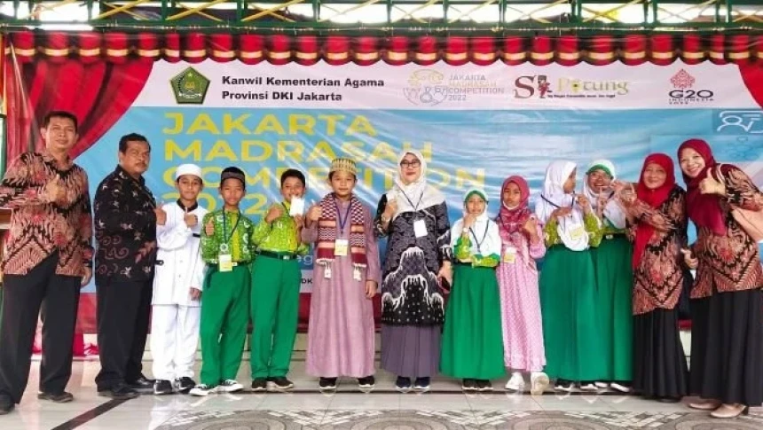 8 Siswa MIN 6 Jakarta Ikuti Kompetisi Madrasah 2022