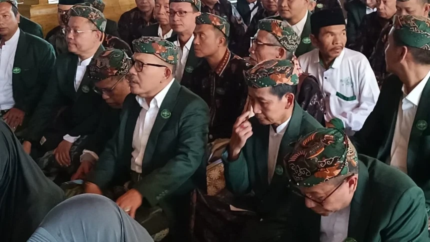 Pelantikan PCNU Kabupaten Cirebon Dilakukan ala Keraton, Begini Prosesinya