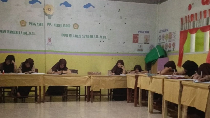 Cerita Dai Penggerak 3T: Tentang Nana, Buku dan Rasa Ingin Tahu yang Tinggi