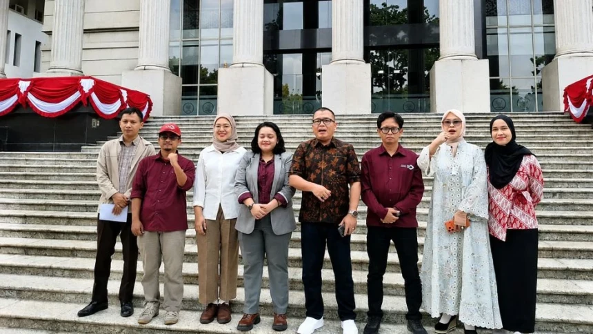 Pemohon Uji Materill UU Guru dan Dosen Harap MK Mampu Akhiri Polemik Gaji di Bawah Upah Minimum Selama 20 Tahun