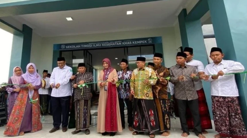 NU Care-BPKH Resmikan Gedung STIKES KHAS Kempek Cirebon