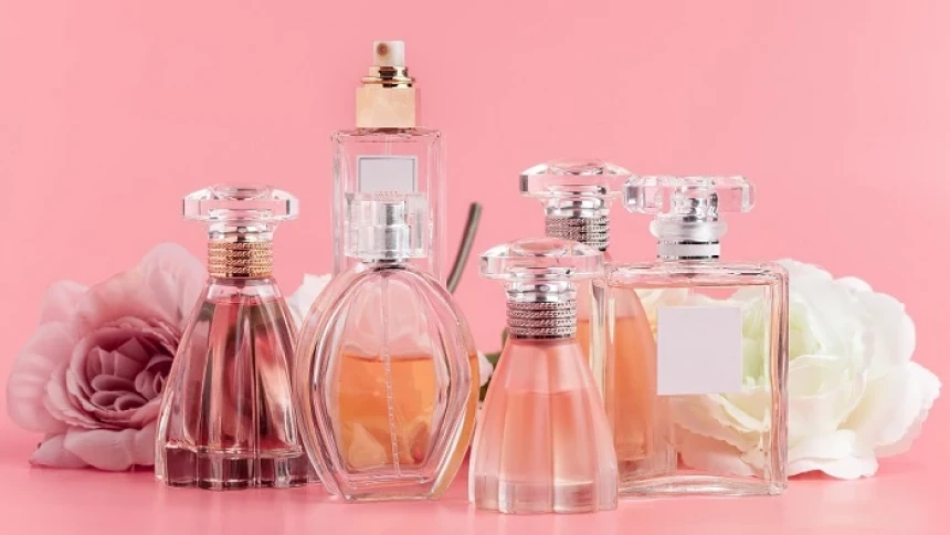 Tinjauan Hadits Wanita Menggunakan Parfum di Tempat Publik
