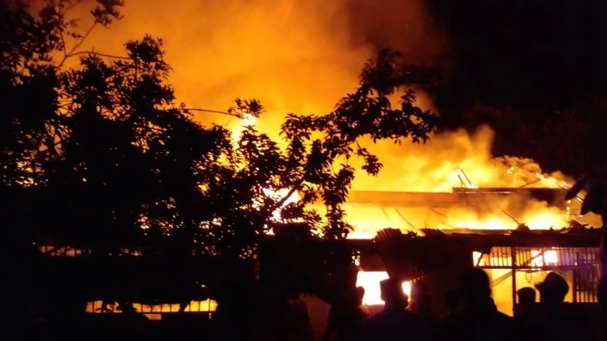 Innalillahi, Pesantren Madinatul Ilmi Pringsewu Lampung Terbakar
