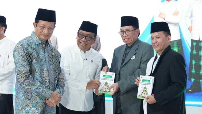 Gerakan Nasional Ruang Aman Nyaman Anak untuk Pesantren dan Madrasah Resmi Diluncurkan Tekan Kekerasan