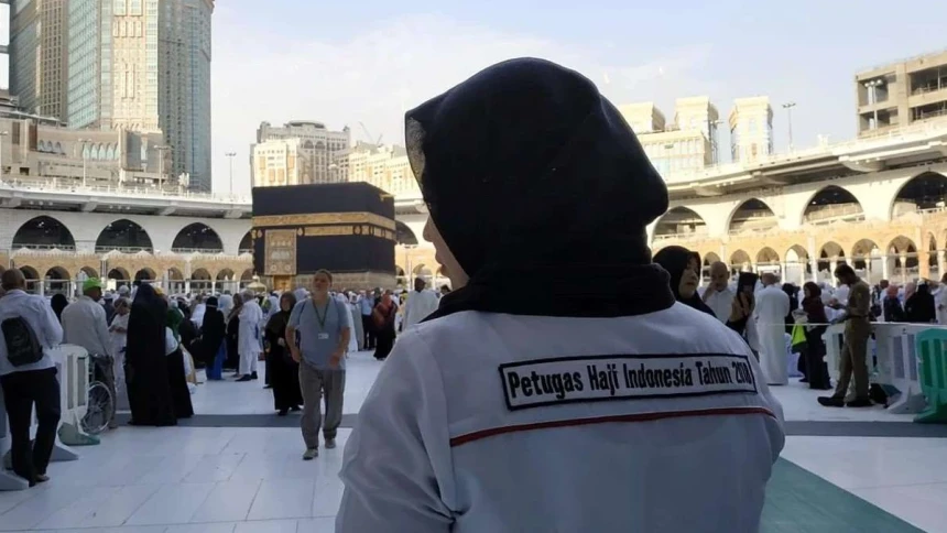 Petugas Haji Perempuan Diperbanyak, Ini Alasannya