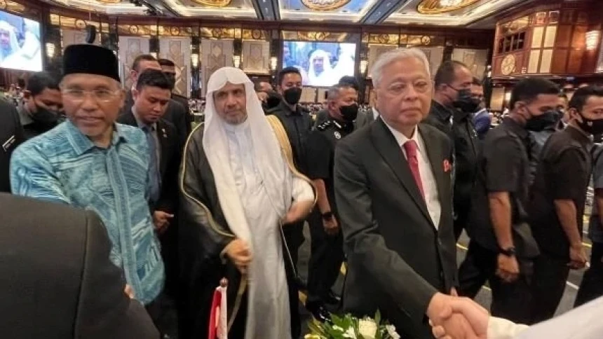 PM Malaysia: Kemaslahatan Umat Harus Didahulukan di Atas Perbedaan Ideologi
