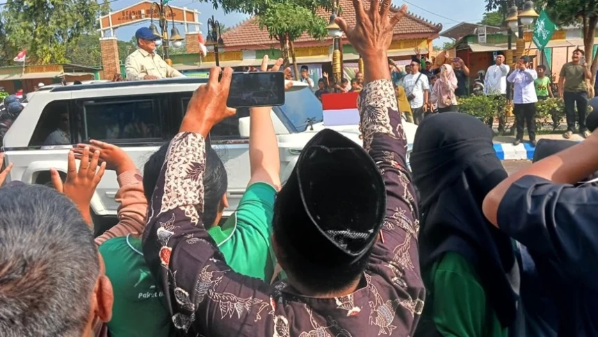 Beda Lokasi Pendaratan Helikopter Prabowo dan Gibran saat Hadir di Muktamar Ke-35 NU