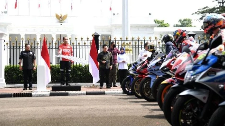 Presiden Jokowi Lepas Parade Pembalap Pertamina Grand Prix of Indonesia