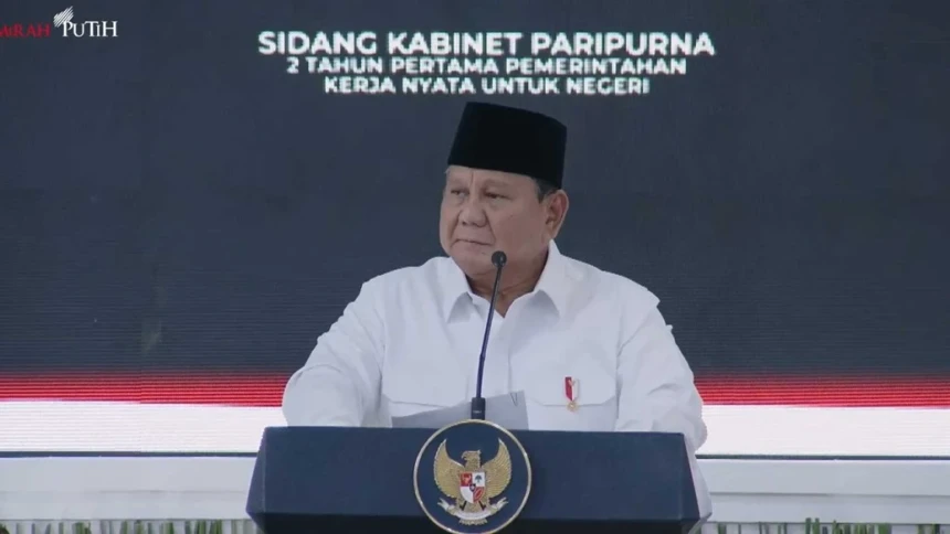 Dua Tahun Pimpin Pemerintah, Prabowo Minta Kabinet Berani dan Tegas Hadapi Krisis Global