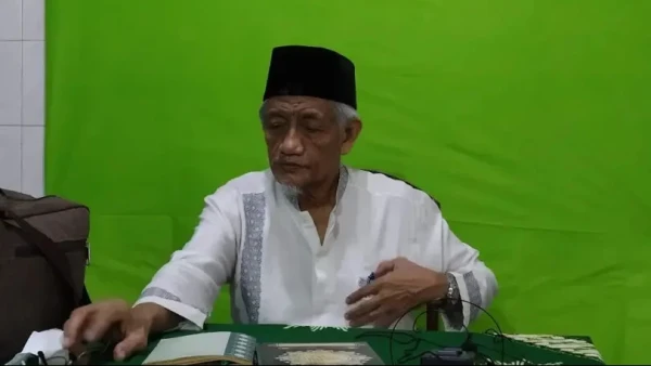 Kabar Duka, Imam Besar Masjid Al Akbar Surabaya Prof Roem Rowi Tutup Usia