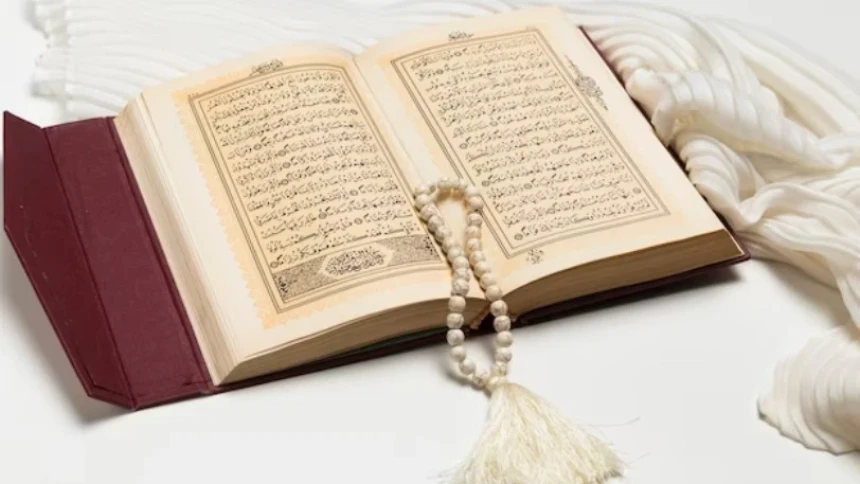 Khutbah Jumat: Perkuat Iman dengan Membaca Al-Qur’an