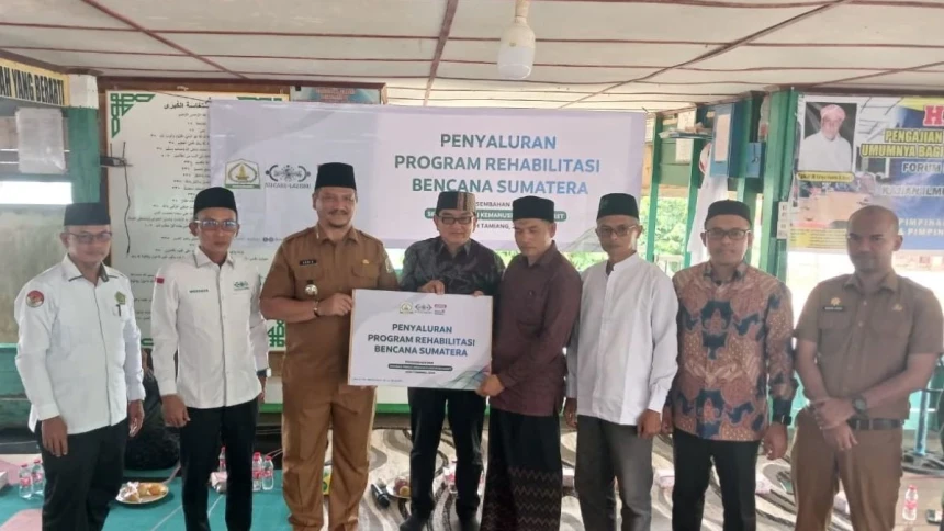 NU Care-LAZISNU Salurkan Bantuan Rehabilitasi Dayah Pascabencana di Aceh Tamiang
