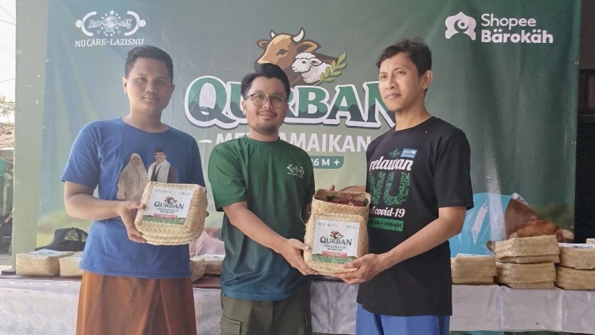 Tradisi Idul Adha Pesantren Almanar Azhari, Santri Meriahkan dengan Takbir Keliling dan Lomba Masak Sate