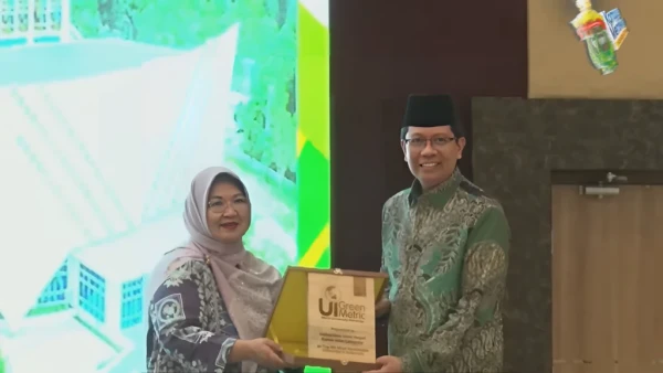 UIN Raden Intan Raih Penghargaan Peringkat 1 PTKIN Most Sustainable ...