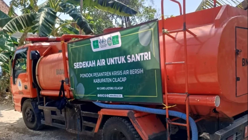 38 Ribu Liter Air Bersih Disalurkan NU Cilacap Peduli ke 7 Pesantren