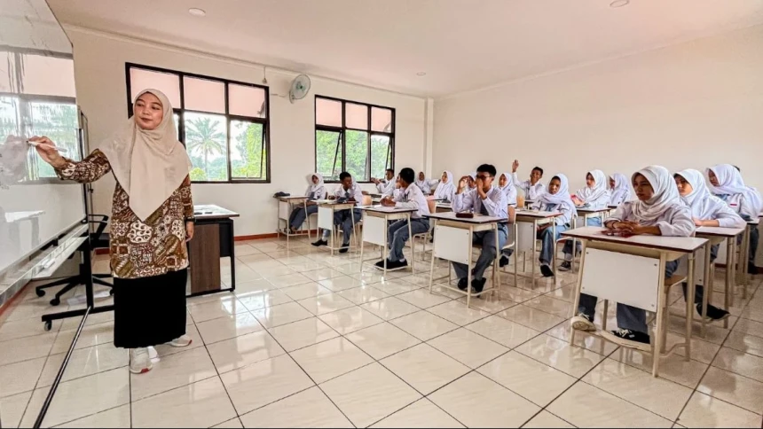 SE Penataan Guru Non-ASN Dinilai Picu Daerah Gunakan Skema PJLP akibat Krisis Pengajar