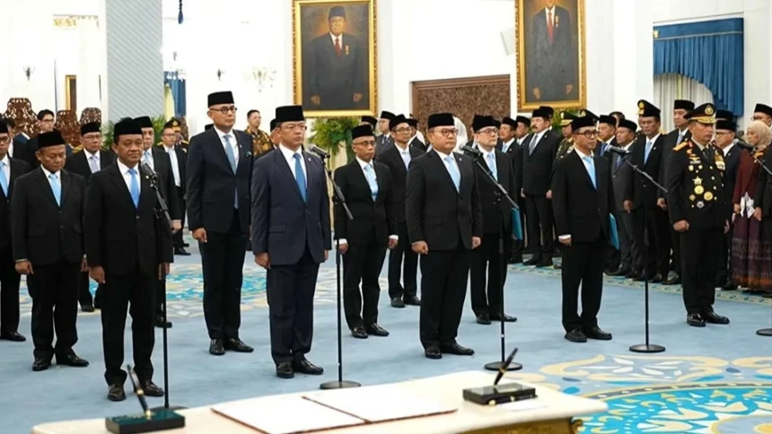 Prabowo Lantik Dudung Jadi Menko Polkam, Listyo Sigit KSP, dan Geser Sejumlah Menteri