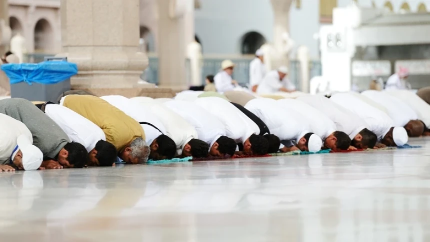 Kapan Batas Awal dan Akhir Pelaksanaan Shalat Idul Fitri?