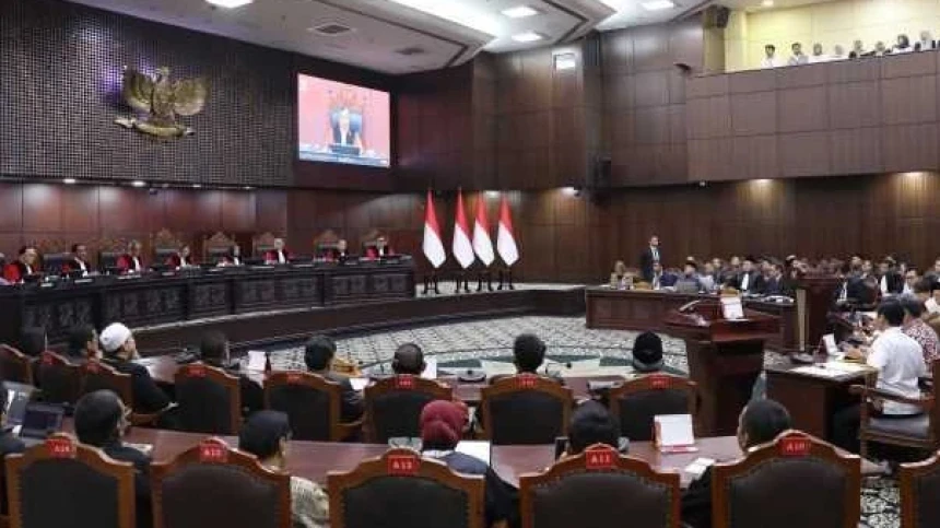Dicecar Hakim MK, KPU Akui Tak Datangi Kemendikbudristek untuk Verifikasi Pendidikan Gibran