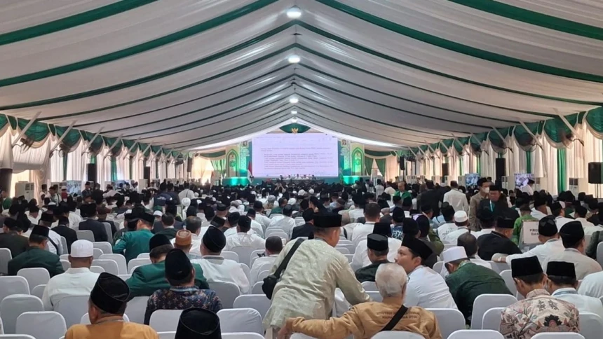 Sidang Pleno VI Muktamar Ke-35 NU Sahkan Masa Iddah Jabatan Politik Selama 1 Tahun  